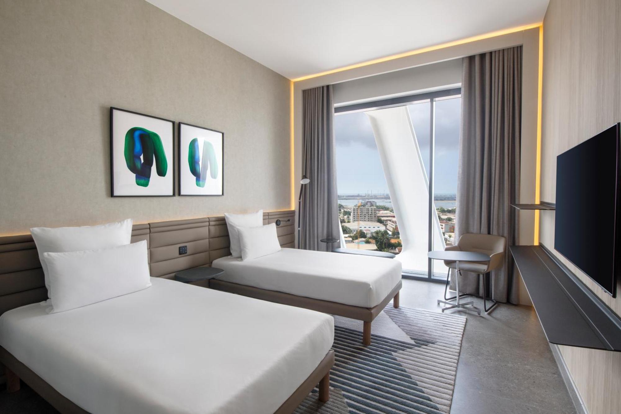 Novotel Abidjan Marcory Esterno foto
