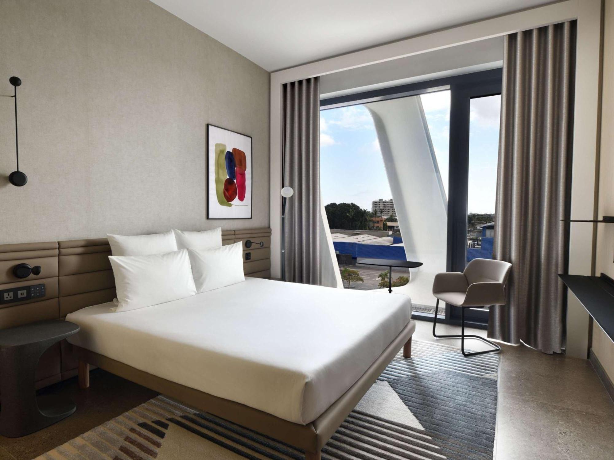 Novotel Abidjan Marcory Esterno foto