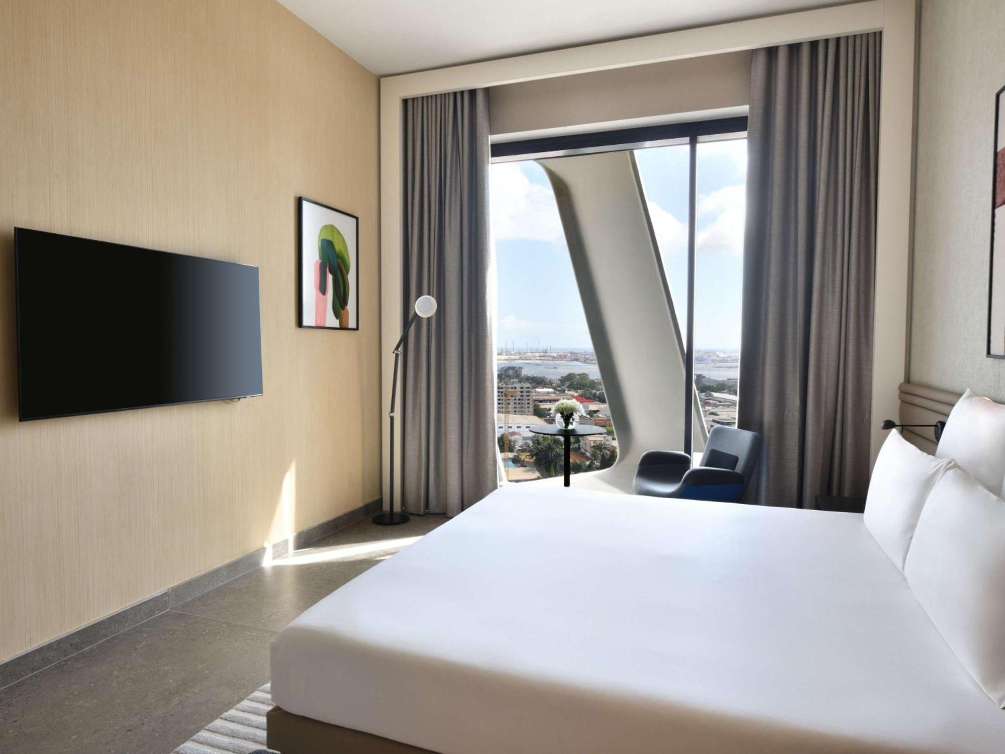 Novotel Abidjan Marcory Esterno foto